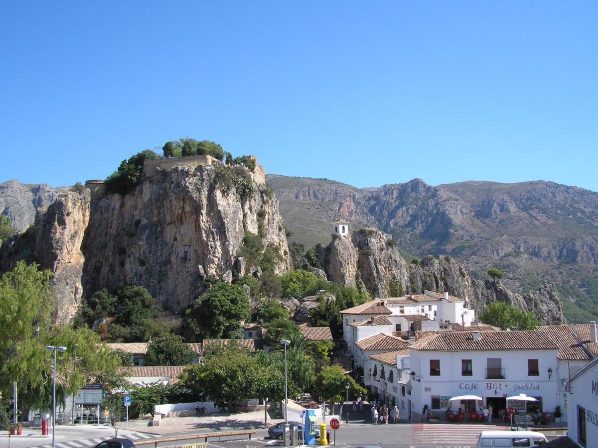 Apartamentos Serrella - Rural Guadalest Бенимантей Екстериор снимка